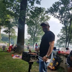 Meet your Posher, Efrain